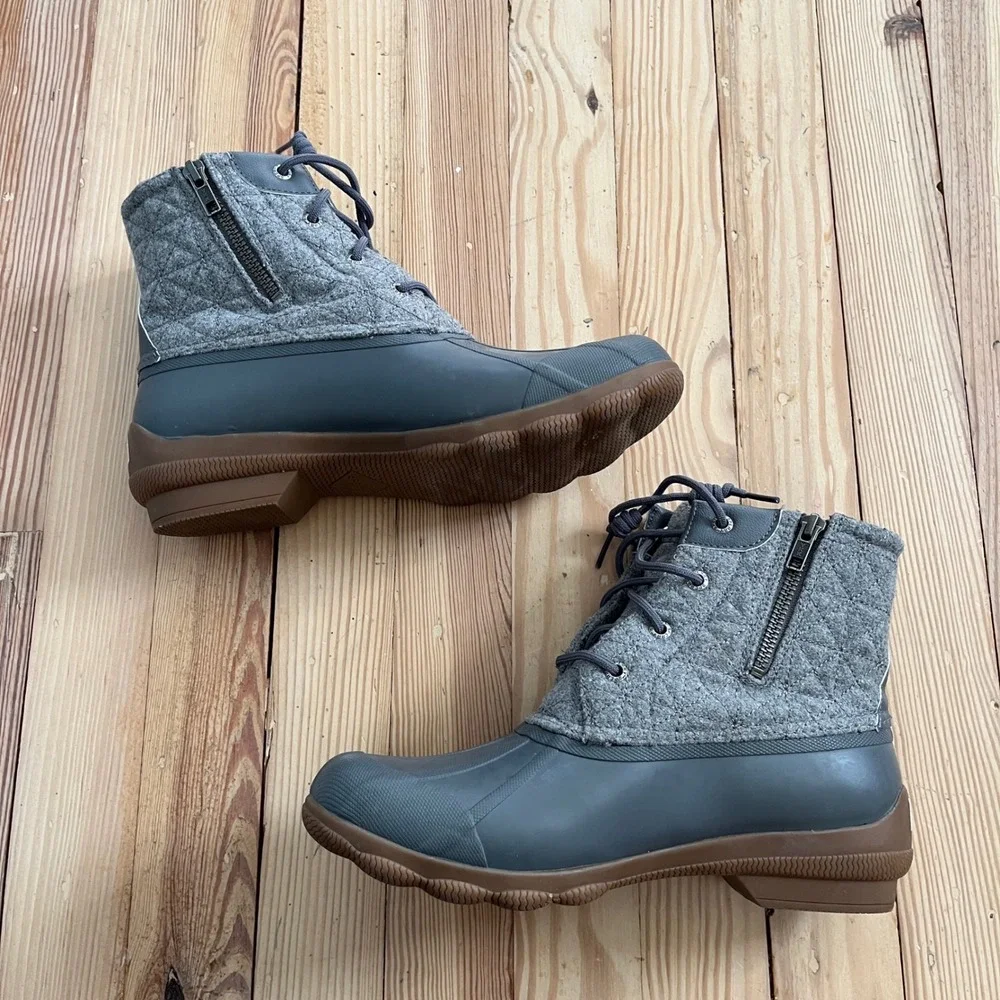 Sperry saltwater duck